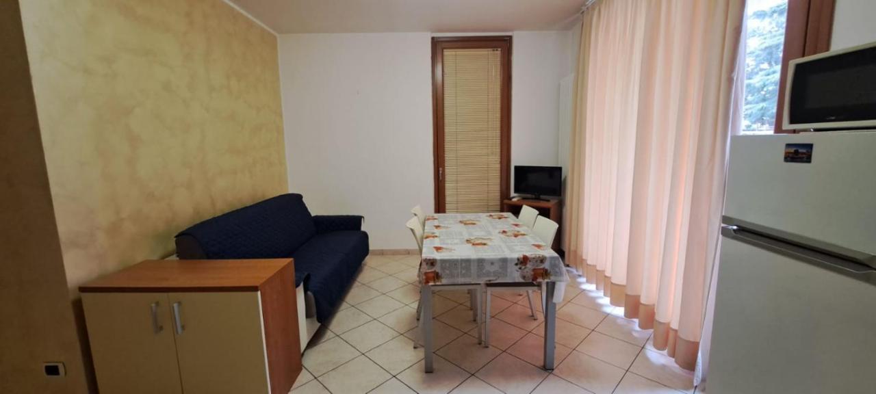 Apartments Tony In Bardolino Luaran gambar